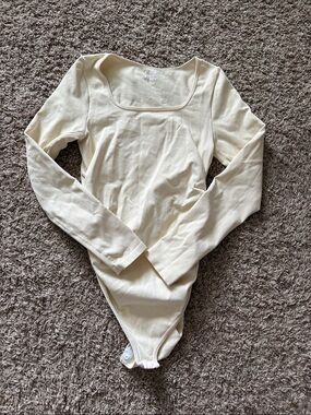 Long Sleeve Square Neck Bodysuit - Cream